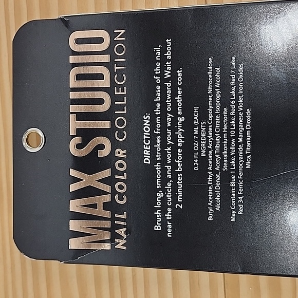 Max Studio Nail Color Collection - Picture 4 of 5